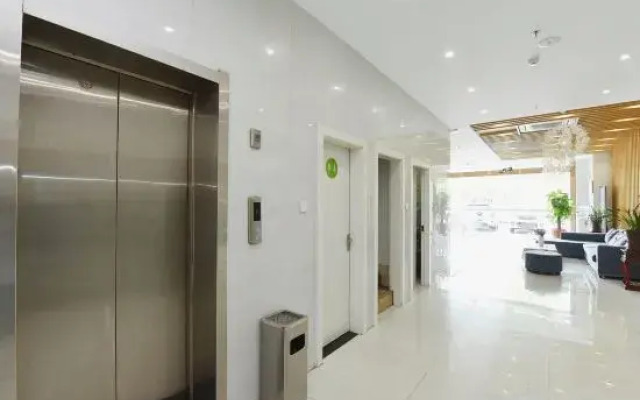 Motel Hotel (Shou County South Gate Roundabout)