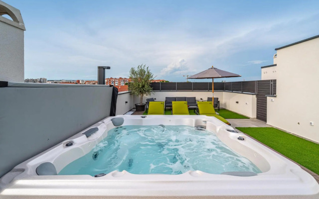 Panorama Deluxe Apartment