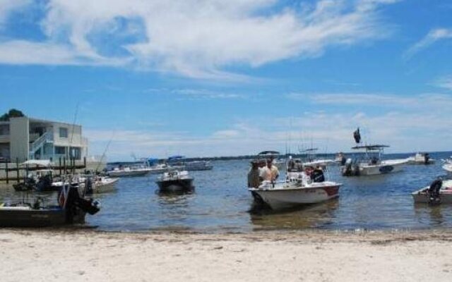 Buccaneer Beach Motel