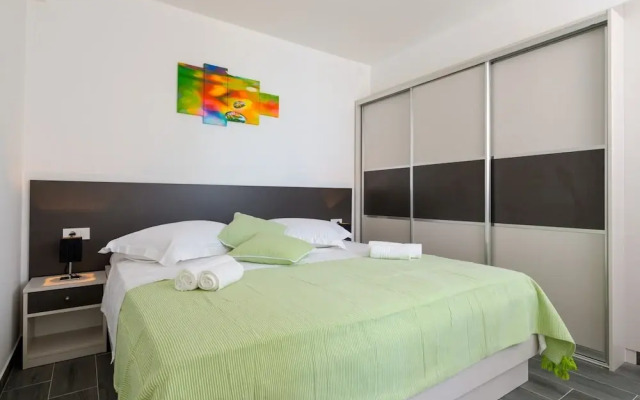 Villa Kabalero - Four-bedroom Villa With Private Pool
