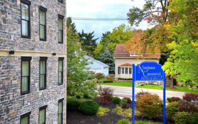 Niagara Crossing Hotel & Spa