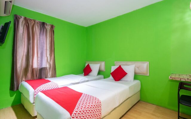Q Express Hotel Maluri