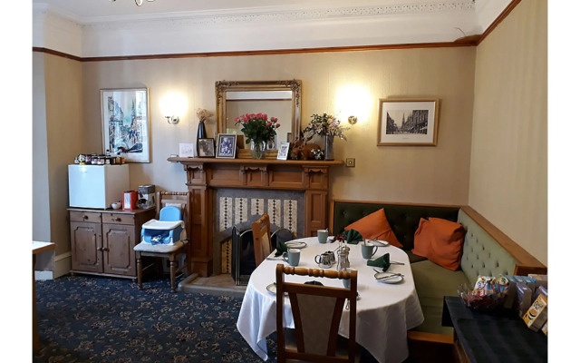 Cedar Villa Guest House