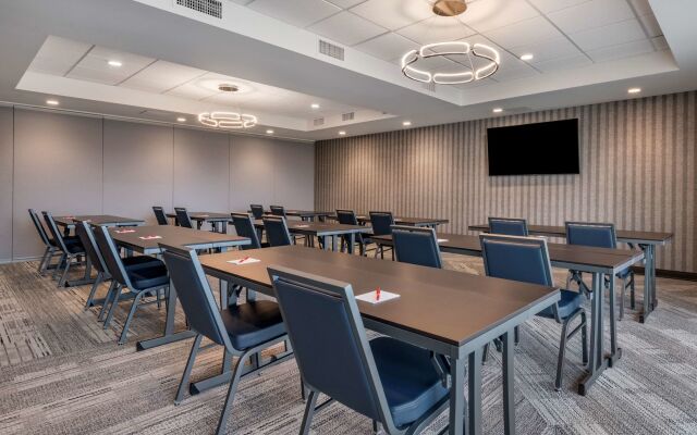 Vīb Hotel by Best Western Denver RiNo