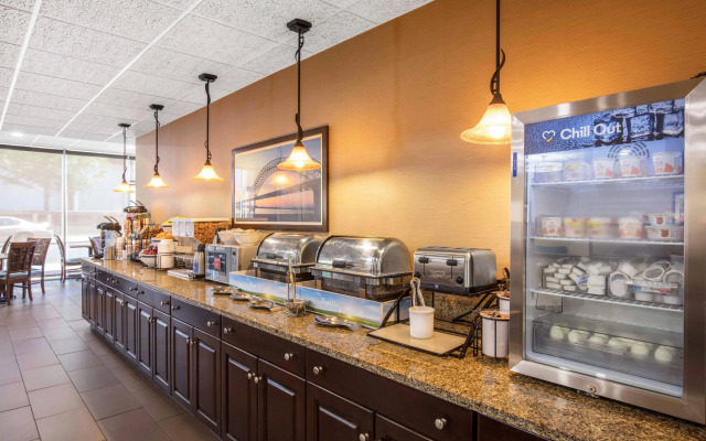 Comfort Inn Memphis Downtown