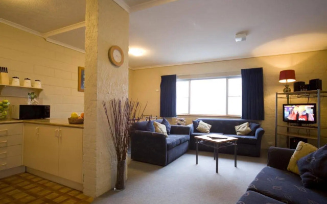 Attunga Alpine Lodge and Apartments