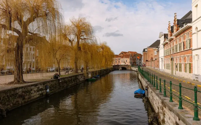 Apartment With Large Terrace in the City of Ghent