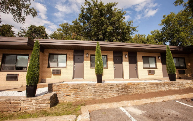 Motel Newstar Laval