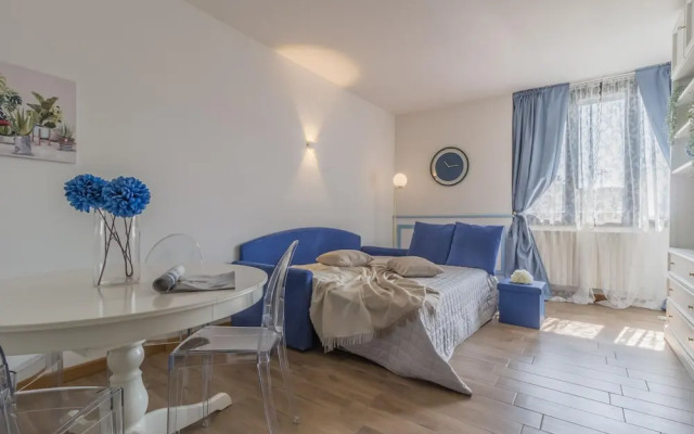 Blu al Lago in Lierna