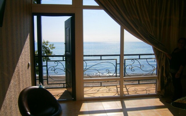 Kamarit Novii Afon Hotel