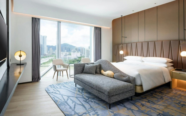 Renaissance Zhuhai Hotel – Guest Rooms – Zhuhai