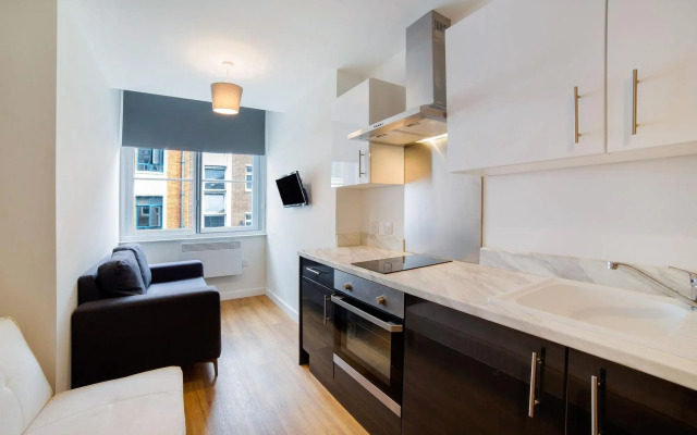 OYO Vincent Apartments