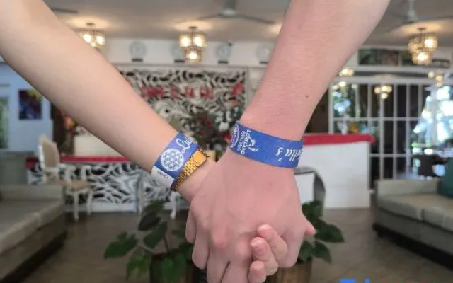 Luljettas Place Garden Suites