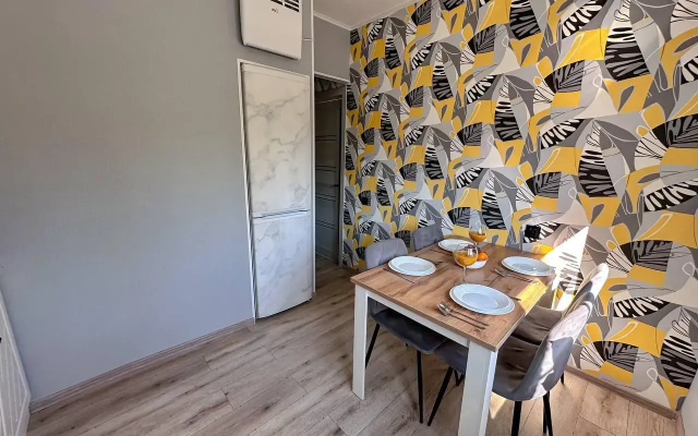 "Kak doma" - Uutnye apartamenty s kruglosutocnym zaseleniem na Stroitelej 7