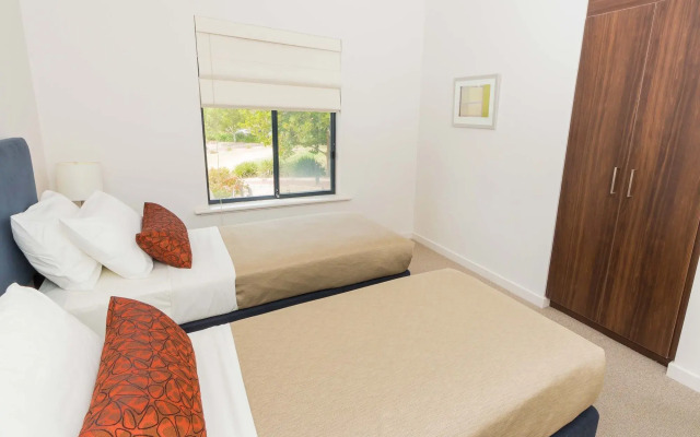 Discovery Resorts - McCracken Country Club