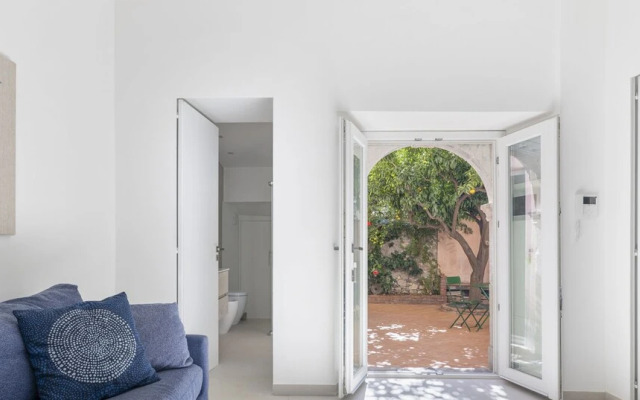 Verosicily Ottaviano House