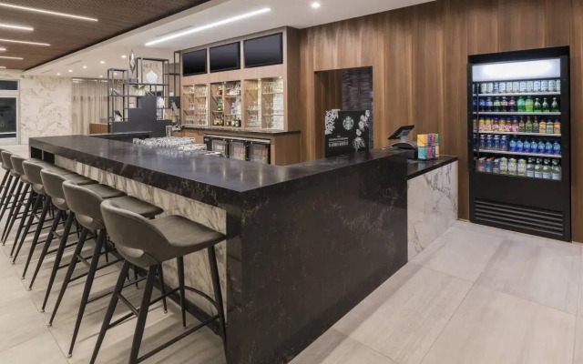 Courtyard by Marriott Burlington