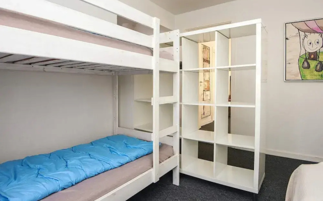 6 Person Holiday Home in Give