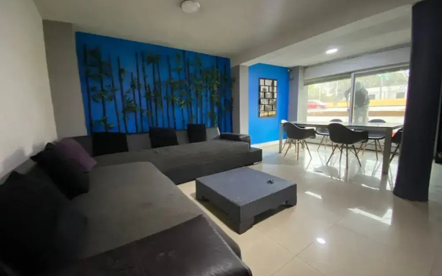 ROOMIES HOSTEL - Santa Maria La Ribera