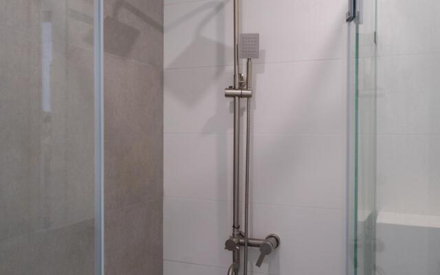 LetoApart (ЛетоАпарт) на переулке Севастопольский