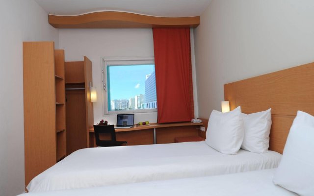 ibis Tanger City Center