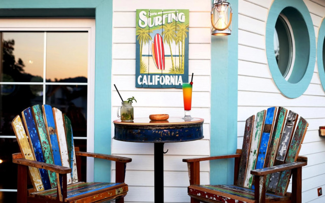 The PINEHILL Hotel & Suites