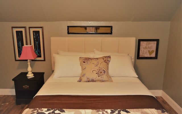 The Bungalow at Grand Forks