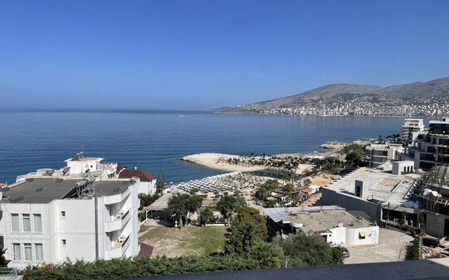 Grand Blue Apartments