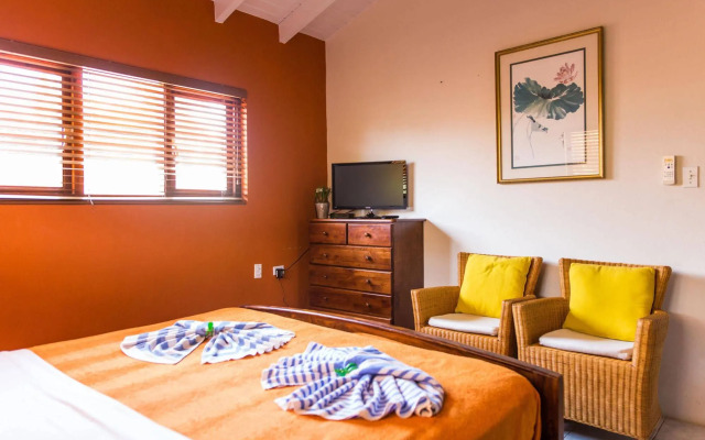 Cariñas Studio Apartments