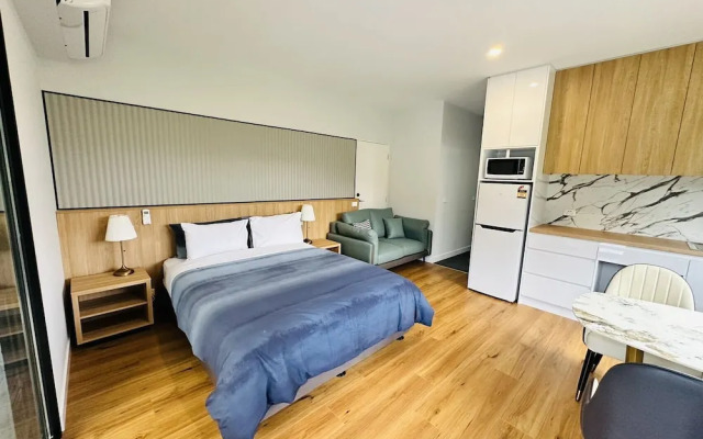 Apollo Dream Suites
