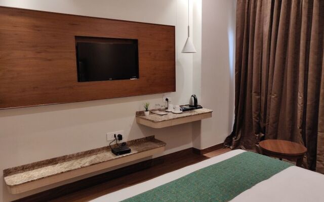 Hotel Maple Grand