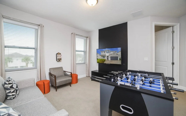 Burma Villa Reunion 3