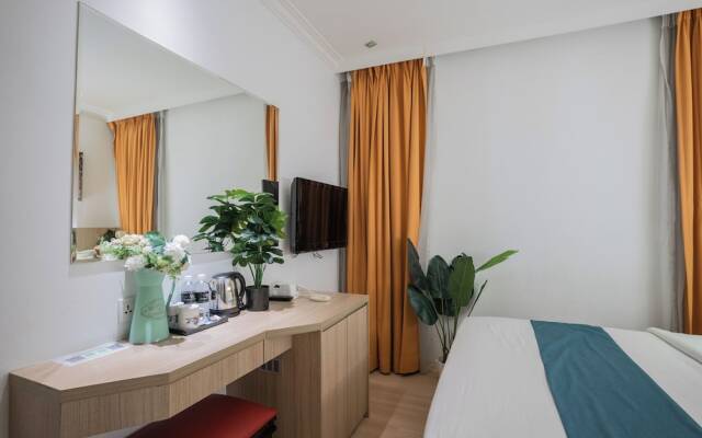 Floresta Hotel Chinatown