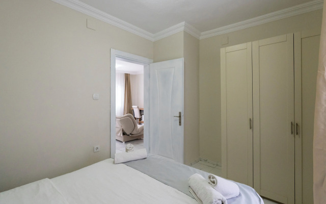 Sude Beach Resort Hotel