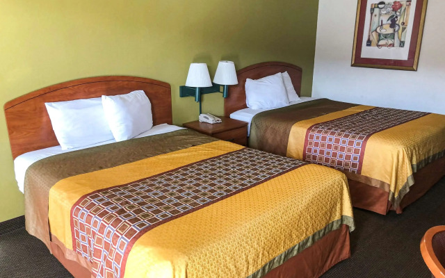 Econo Lodge Oklahoma City Northeast