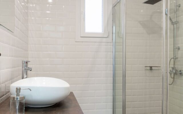 Jasmine Urban Comfort by Acropolis!