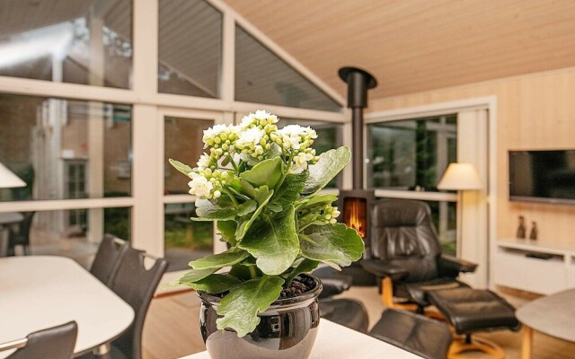 Luxurious Holiday Home in Hals Jutland With Whirlpool