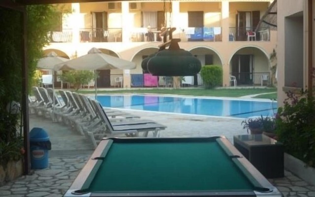 Annaliza Aparthotel