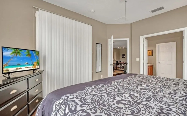 2612tf 5 Bedroom Home by Redawning