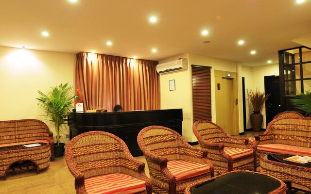 Baani Hotel