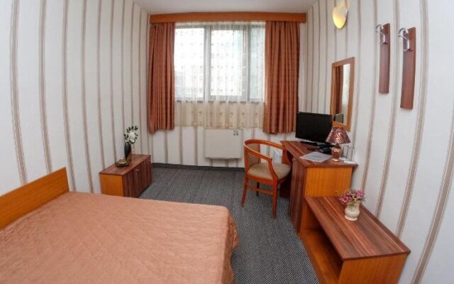 Rodopi Hotel