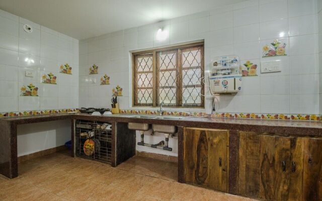 OYO 23075 Home Modern 3BHK Villa Saligao