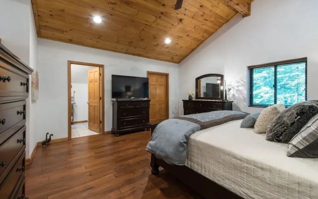 The Chalet In The Smokies