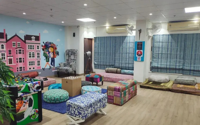 House of Backpackers