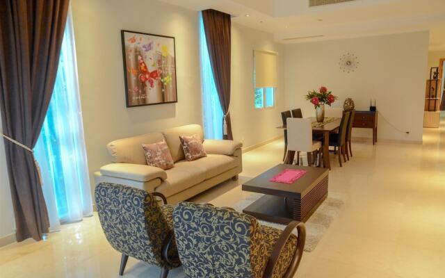 3 Bedrooms Premium Sudirman Residence by Travelio