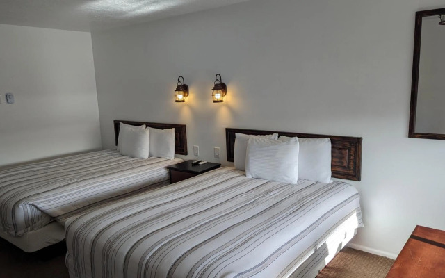 Travelodge by Wyndham Salina