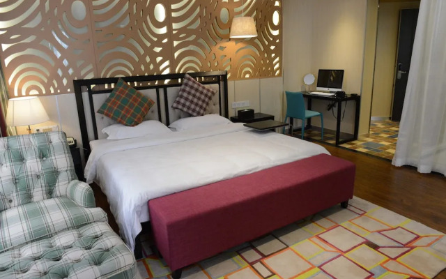 Merrynest Hotel