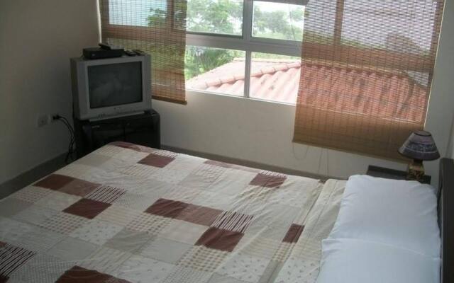 Apartamento Amoblado URB Volare