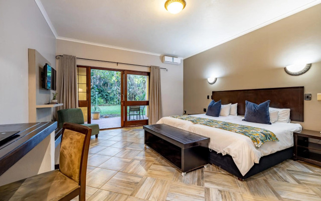 Hotel Numbi and Garden Suites