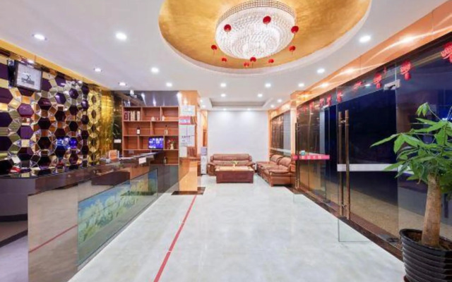 City Star (Guangzhou Baiyun International Airport)